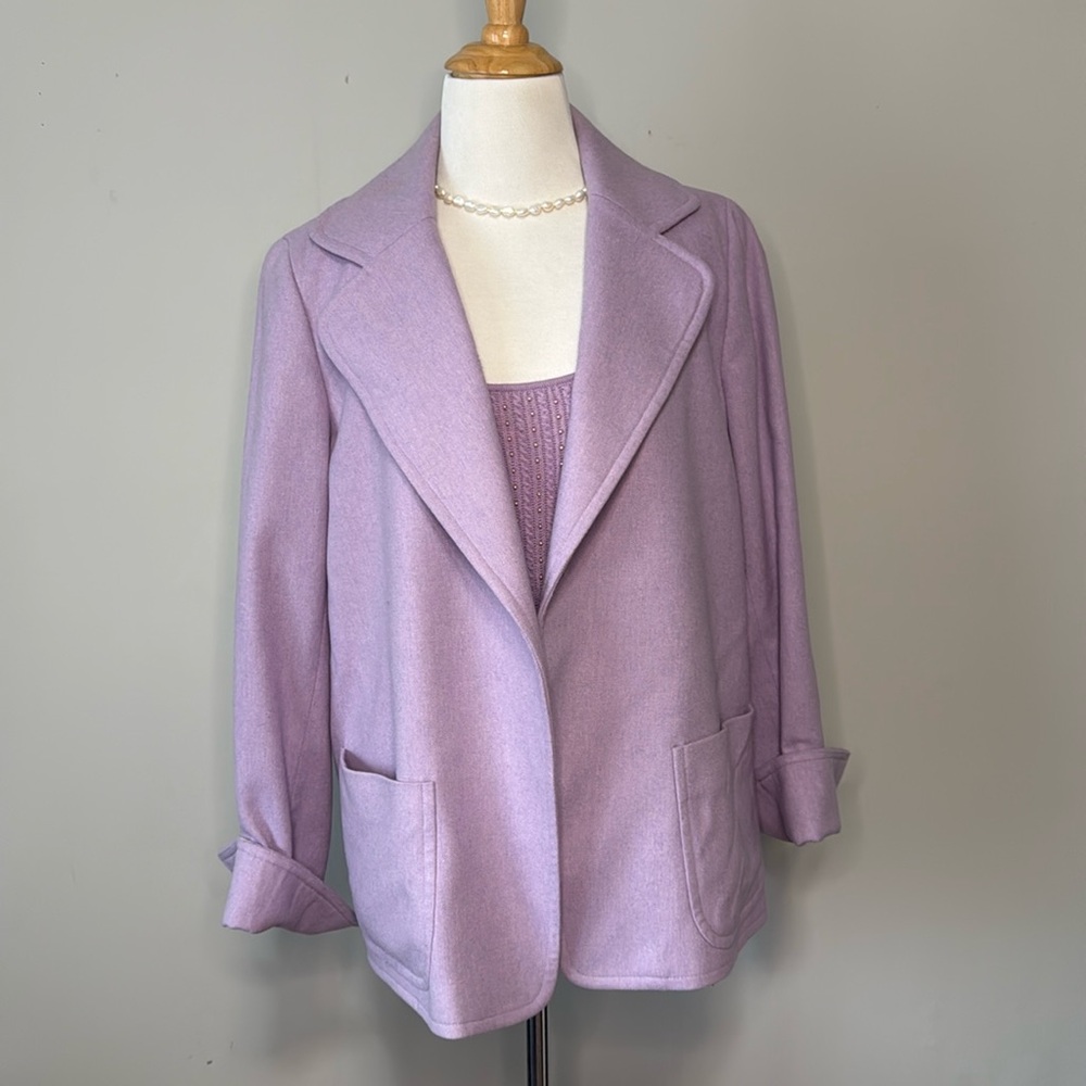 Dana Buchman 2 pc Lavendar Wool Blazer and Beaded top sz 10